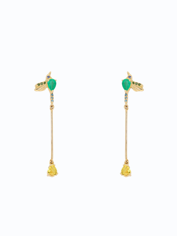 Aretes de oro 18k disño colibrí cola larga con esmeralda, zafiros y diamantes